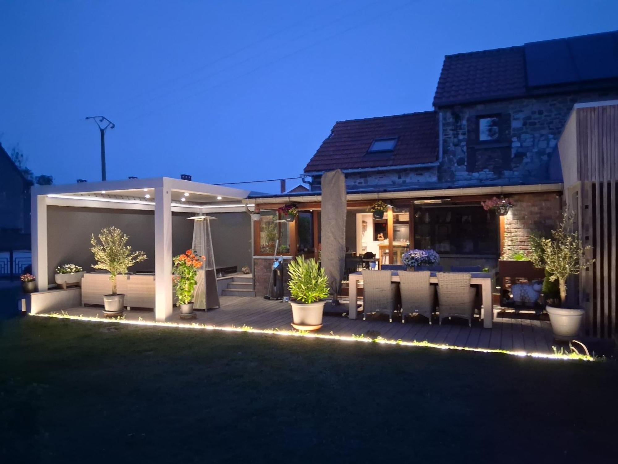 La Couette Du Voyageur Bed and Breakfast Wanze Exteriör bild